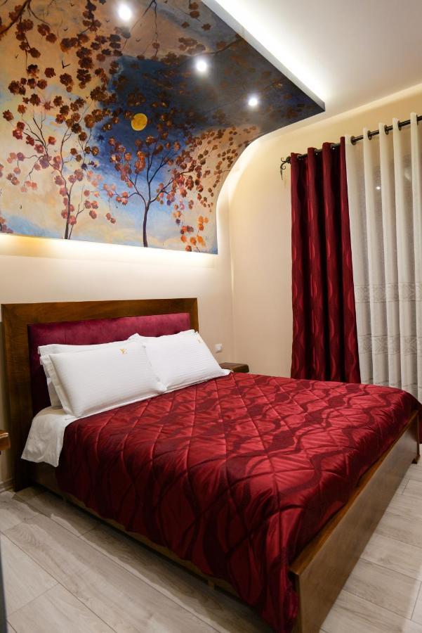 Vila Eden Boutique Hotel Korce Exterior foto